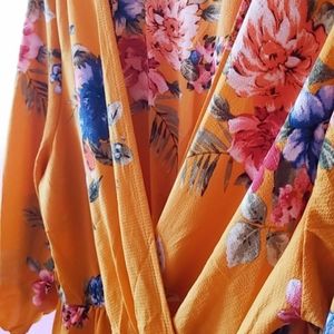 Gorgeous yellow dress